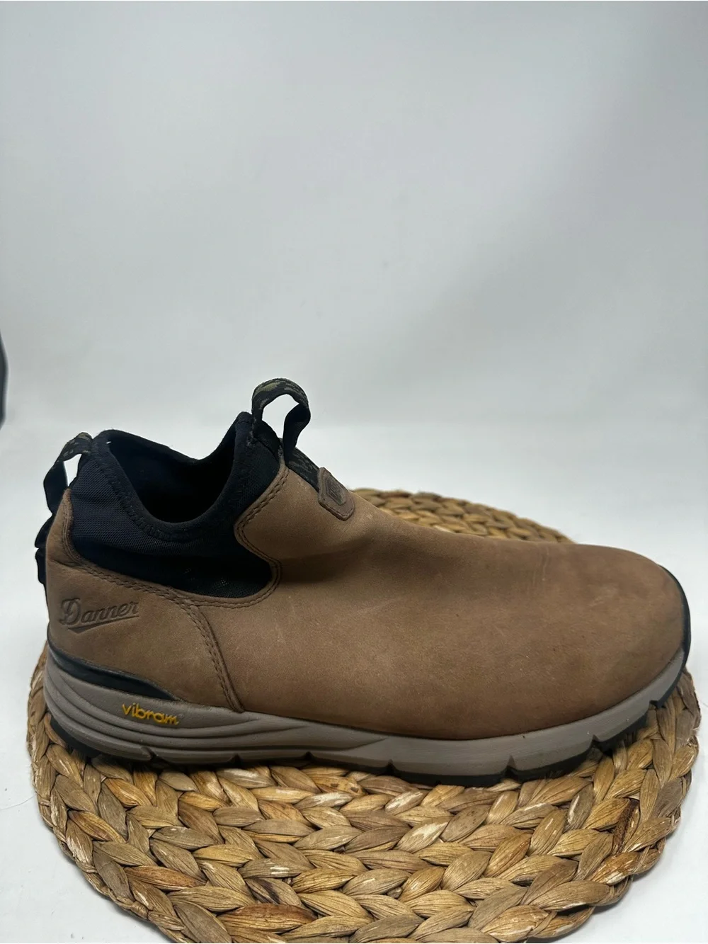DANNER Mountain 600 Chelsea Boot Mahogany Vibram Size 12 Men's